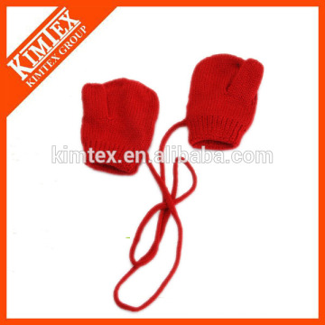 Acrylic wholesale knit red baby mittens